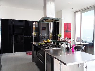 Casa de 3 alcobas en venta en El Poblado, Medellín, 450 m² · foto 5 de 18