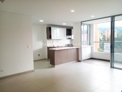 Apartamento en venta en Envigado, Envigado · foto 3 de 18