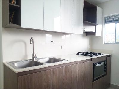 Apartamento en venta en Envigado, Envigado · foto 6 de 18