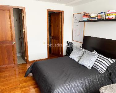 Apartamento de 3 alcobas en venta en El Poblado, Medellín, 223 m² · foto 11 de 15