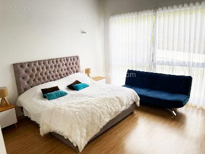 Casa de 3 alcobas en venta en Envigado, Envigado, 235 m² · foto 9 de 14