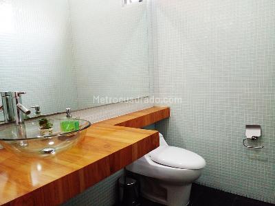 Casa de 4 alcobas en venta en Envigado, Envigado, 319 m² · foto 17 de 19