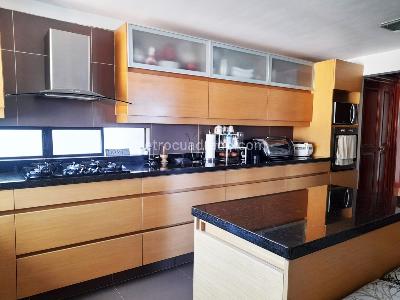 Apartamento en venta en El Poblado, Medellín · foto 3 de 16