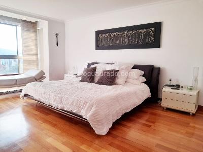 Apartamento en venta en El Poblado, Medellín · foto 6 de 16