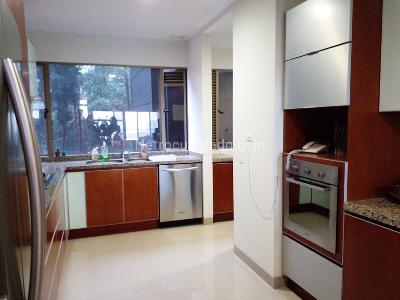 Apartamento de 3 alcobas en venta en El Poblado, Medellín, 318 m² · foto 10 de 18