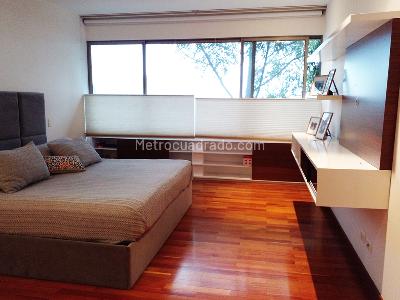 Apartamento de 3 alcobas en venta en El Poblado, Medellín, 318 m² · foto 14 de 18