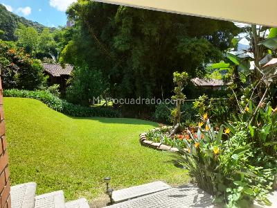 Casa de 3 alcobas en venta en El Poblado, Medellín, 336 m² · foto 16 de 16