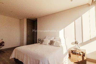 Apartamento en venta en El Poblado, Medellín · foto 7 de 15