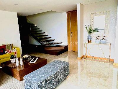 Apartamento de 3 alcobas en venta en Los Balsos, Medellín, 207 m² · foto 4 de 16