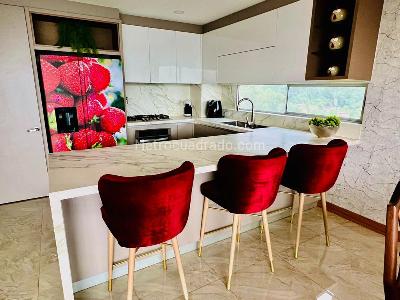 Apartamento de 3 alcobas en venta en Los Balsos, Medellín, 207 m² · foto 7 de 16