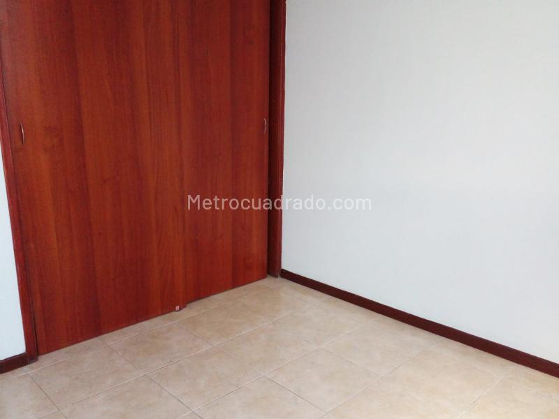 Apartamento de 3 Alcobas en El Poblado (Los Balsos) con Balcón - 8