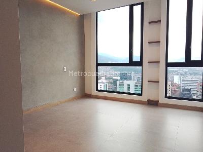 Apartamento de 2 alcobas en venta en El Poblado, Medellín, 189 m² · foto 10 de 15