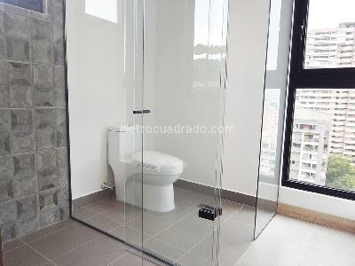 Apartamento de 2 alcobas en venta en El Poblado, Medellín, 189 m² · foto 15 de 15