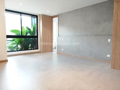 Apartamento de 2 alcobas en venta en El Poblado, Medellín, 189 m² · foto 5 de 15