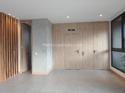 Apartamento de 2 alcobas en venta en El Poblado, Medellín, 189 m² · foto 6 de 15