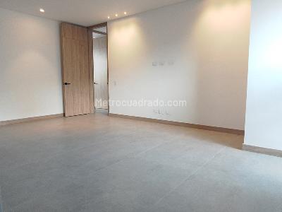 Apartamento de 2 alcobas en venta en El Poblado, Medellín, 189 m² · foto 7 de 15