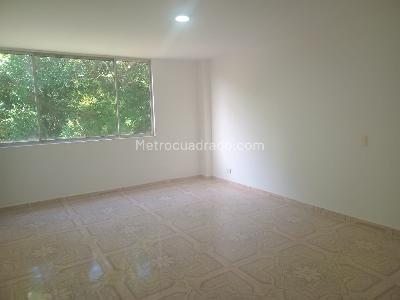 Apartamento de 3 alcobas en arriendo en El Poblado, Medellín, 150 m² · foto 8 de 18
