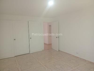 Apartamento de 3 alcobas en arriendo en El Poblado, Medellín, 150 m² · foto 10 de 18