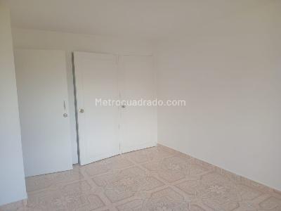 Apartamento de 3 alcobas en arriendo en El Poblado, Medellín, 150 m² · foto 12 de 18