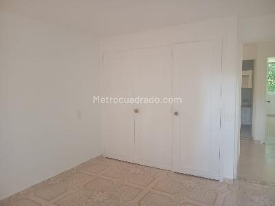 Apartamento de 3 alcobas en arriendo en El Poblado, Medellín, 150 m² · foto 15 de 18