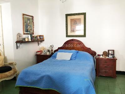 Casa de 5 alcobas en venta en Laureles, Medellín, 600 m² · foto 9 de 18
