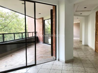 Apartamento de 3 alcobas en venta en El Poblado, Medellín, 160 m² · foto 5 de 17