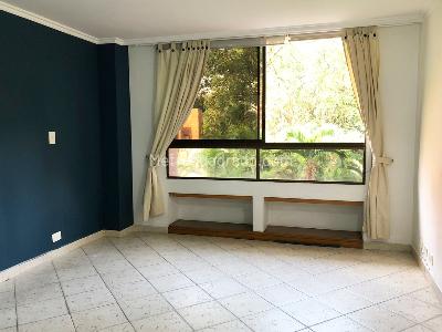 Apartamento de 3 alcobas en venta en El Poblado, Medellín, 160 m² · foto 8 de 17