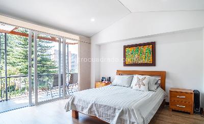Casa de 4 alcobas en venta en El Poblado, Medellín, 350 m² · foto 13 de 17