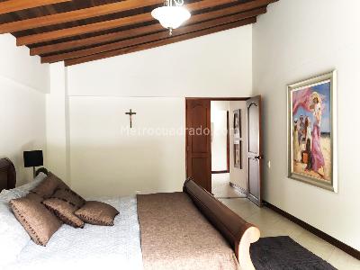 Casa en venta en Envigado, Envigado · foto 10 de 19