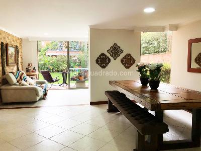 Casa en venta en Envigado, Envigado · foto 4 de 19
