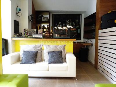 Casa de 4 alcobas en venta en El Poblado, Medellín, 370 m² · foto 17 de 18