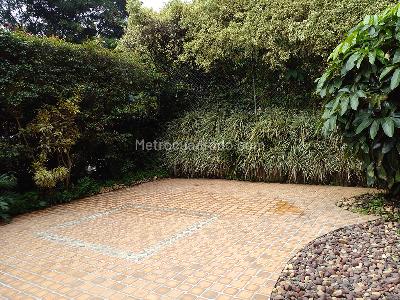 Casa de 4 alcobas en venta en El Poblado, Medellín, 370 m² · foto 18 de 18