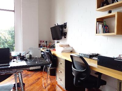 Casa de 4 alcobas en venta en El Poblado, Medellín, 370 m² · foto 5 de 18