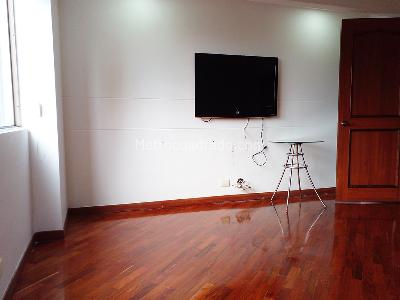 Casa de 4 alcobas en venta en El Poblado, Medellín, 370 m² · foto 9 de 18