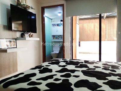 Apartamento de 4 alcobas en venta en El Poblado, Medellín, 252 m² · foto 11 de 17