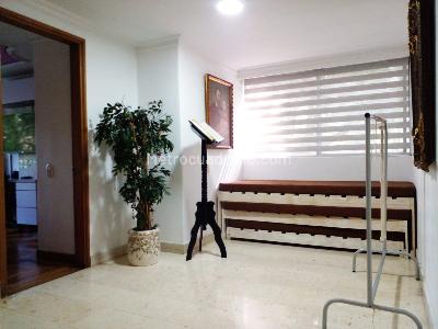 Apartamento de 4 alcobas en venta en El Poblado, Medellín, 252 m² · foto 7 de 17