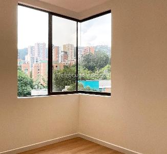 Apartamento de 3 alcobas en arriendo en El Poblado, Medellín, 157 m² · foto 6 de 11