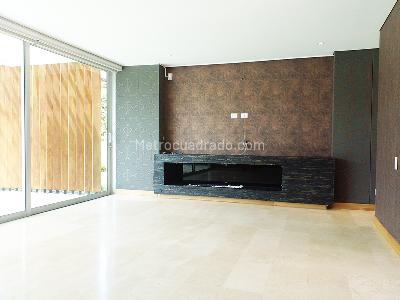 Casa en arriendo en Envigado, Envigado · foto 2 de 19