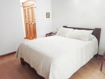 Casa de 3 alcobas en venta en El Poblado, Medellín, 290 m² · foto 13 de 19
