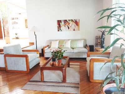 Casa de 3 alcobas en venta en El Poblado, Medellín, 290 m² · foto 2 de 19