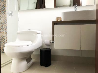 Apartamento de 3 alcobas en venta en El Poblado, Medellín, 235 m² · foto 9 de 14