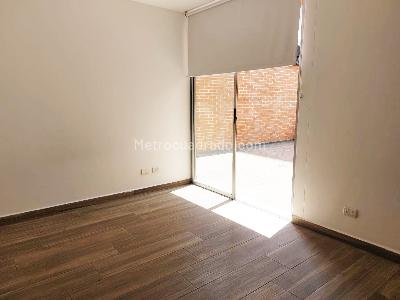 Apartamento de 2 alcobas en venta en El Poblado, Medellín, 100 m² · foto 6 de 16