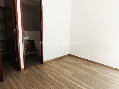 Apartamento de 2 alcobas en venta en El Poblado, Medellín, 100 m² · foto 7 de 16