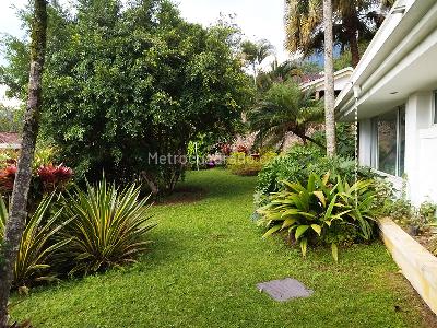 Casa de 3 alcobas en venta en El Poblado, Medellín, 535 m² · foto 20 de 20