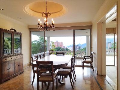 Casa de 3 alcobas en venta en El Poblado, Medellín, 535 m² · foto 5 de 20