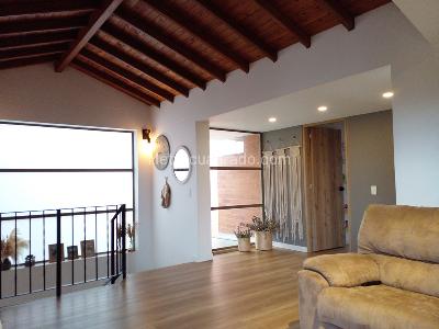 Casa en venta en Envigado, Envigado · foto 7 de 19