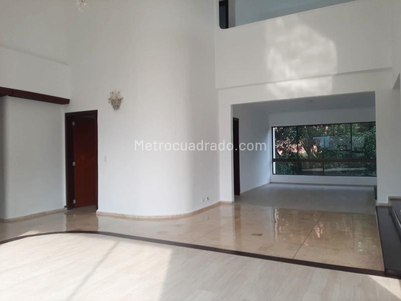 4BR Apartment in EL POBLADO (454 m²) - 4