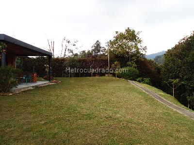 Casa de 3 alcobas en venta en Envigado, Envigado, 233 m² · foto 18 de 19