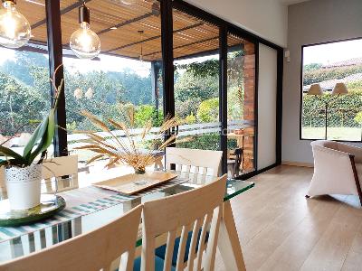 Casa de 3 alcobas en venta en Envigado, Envigado, 233 m² · foto 5 de 19