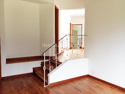 Casa de 3 alcobas en venta en Envigado, Envigado, 274 m² · foto 8 de 20